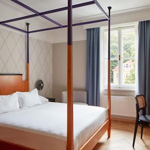 Single Room Wellness Access